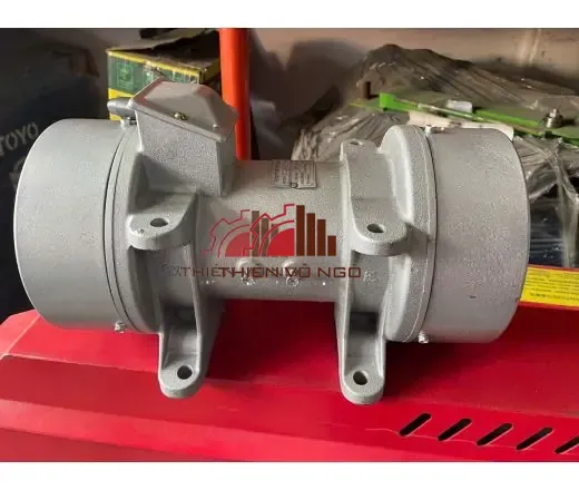 Máy đầm rung bê tông 2,2KW/380V