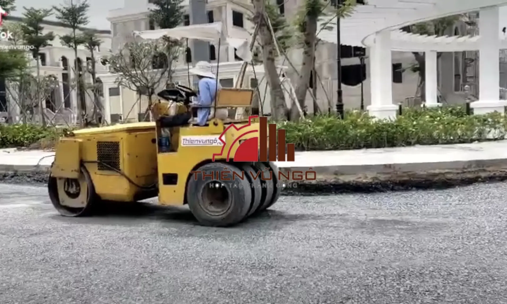 Thiên Vũ Ngô – Đơn Vị Cho Thuê Xe Lu Chuyên Nghiệp, Đồng Hành Cùng Mọi Công Trình Hạ Tầng