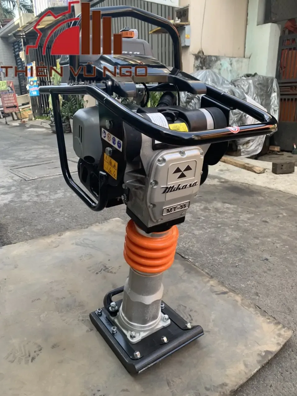 m&aacute;y đầm c&oacute;c MIKASA MT55H