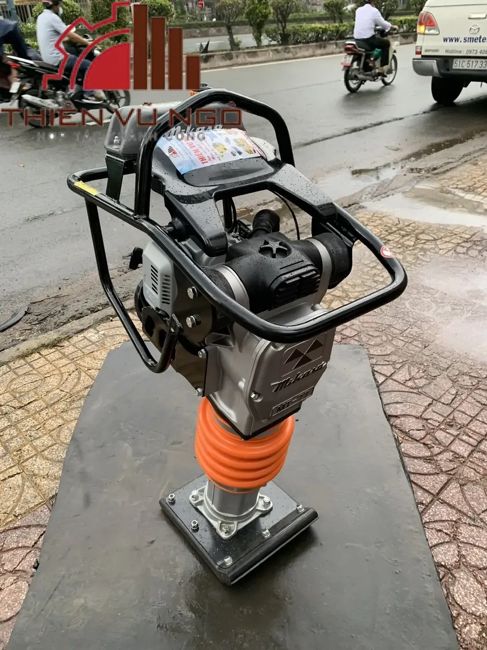 M&aacute;y đầm c&oacute;c mikasa MT77HRL