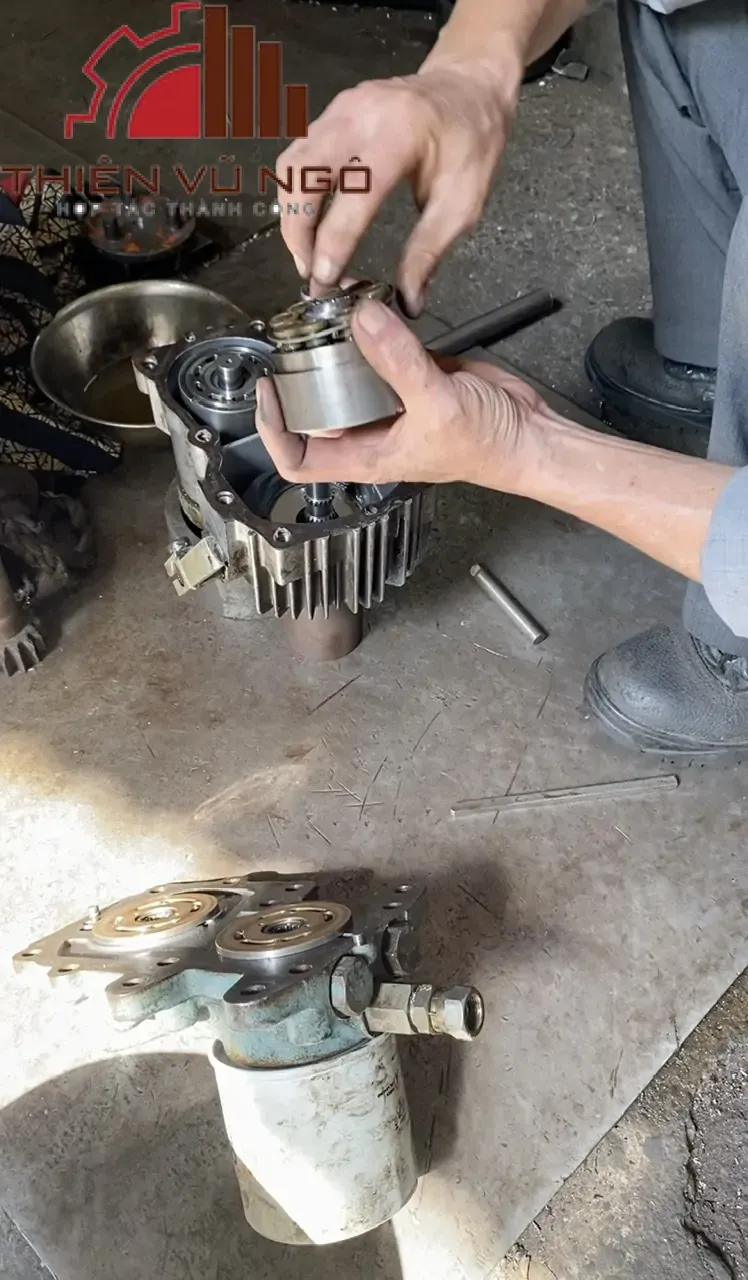 https://youtu.be/jxM1p2YUN70?si=sKbV41dT_hE7yLEq