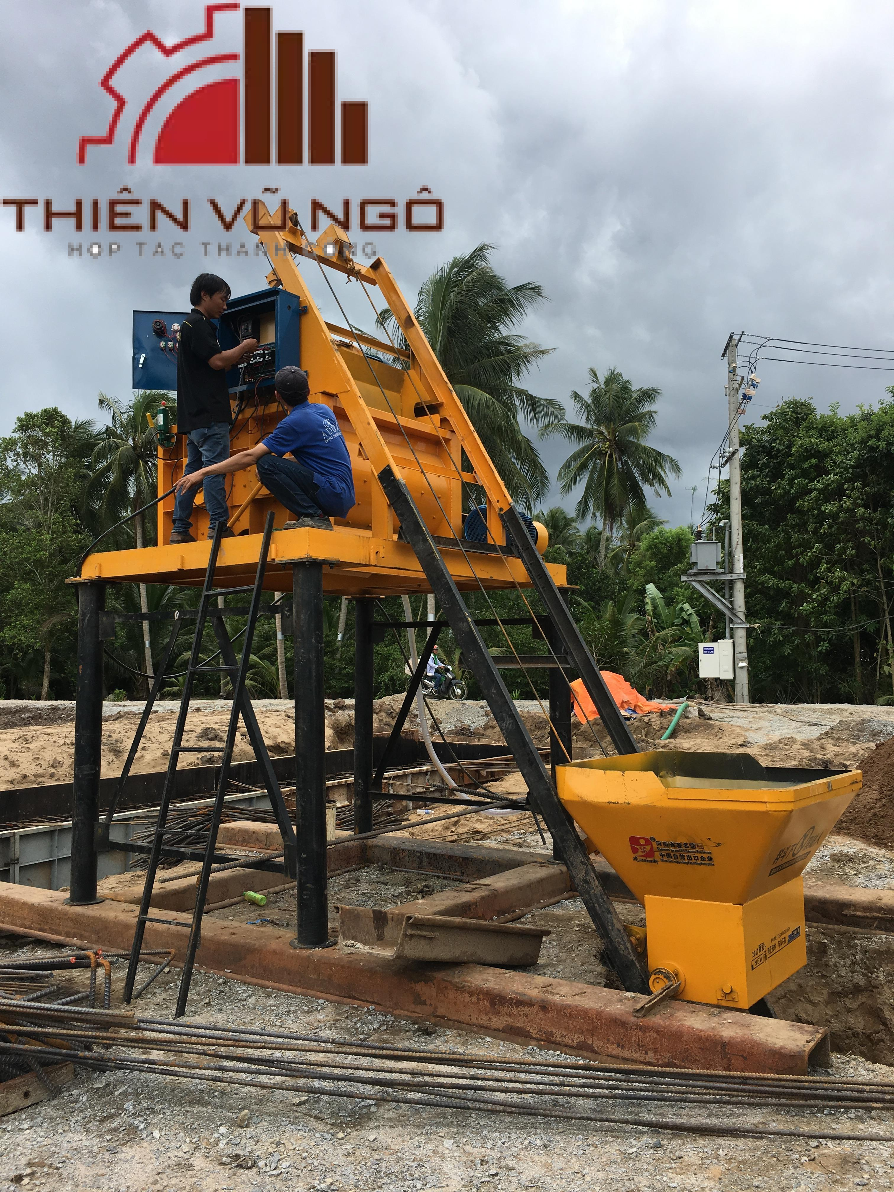 Máy trộn bê tông 
