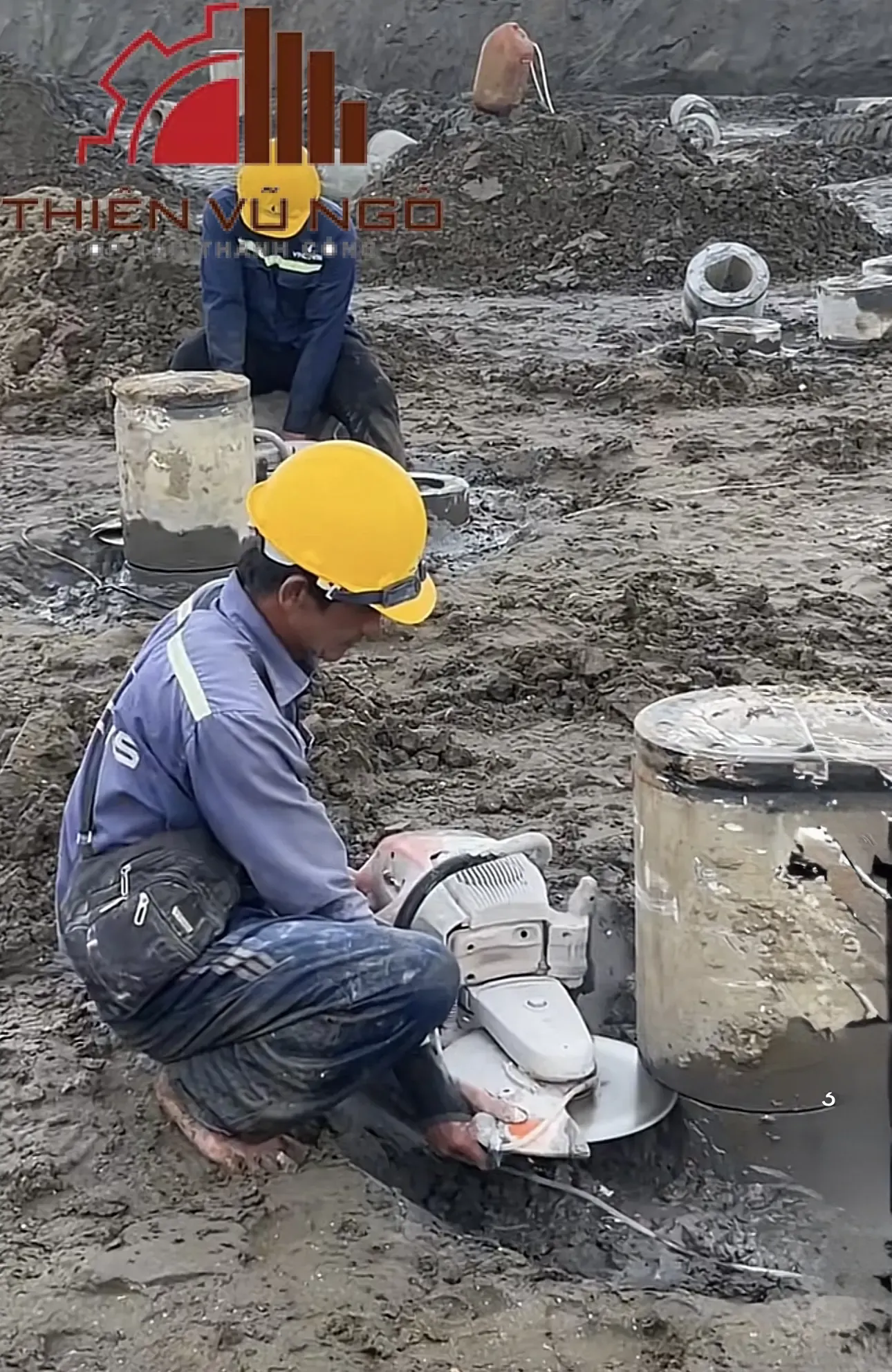 Máy cắt bê tông