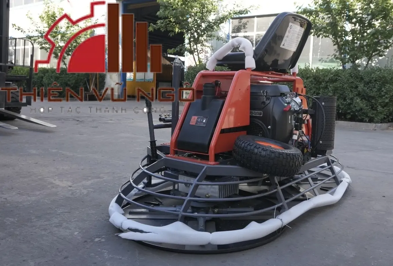 Máy xoa nền đôi LIFAN 24HP mâm xoa 1000mm